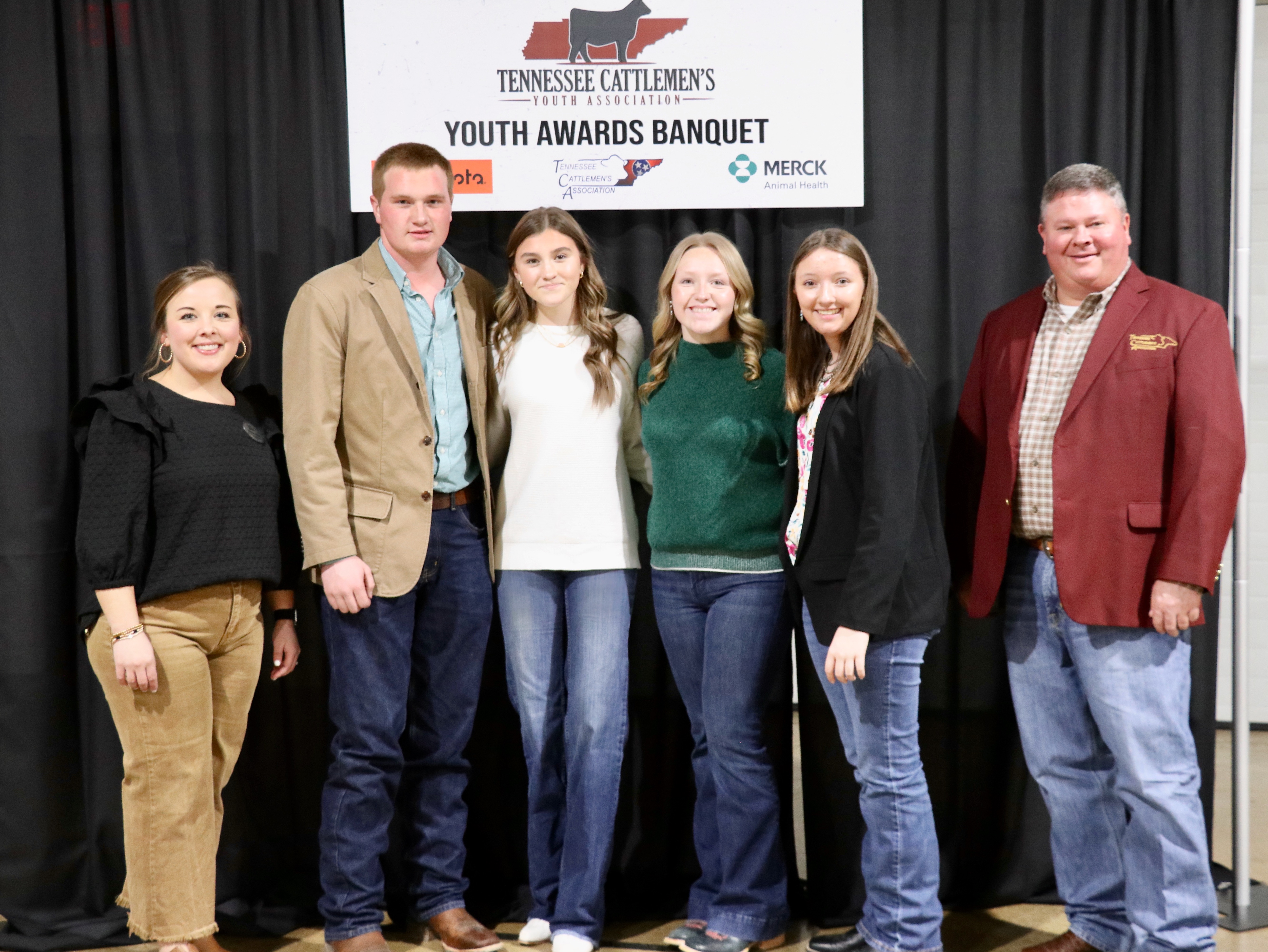Five Youth Selected as Tennessee Cattlemen's Association Youth Ambassadors
